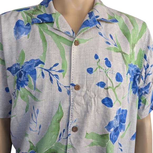 Tommy Bahama Blue and Green Floral Casual Shirt - Picture 1 of 8